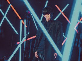 澤野弘之